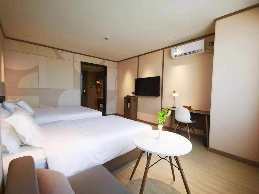 Hanting Express Changsha Middle Of Furong Road Xiangchun Road Bagian luar foto
